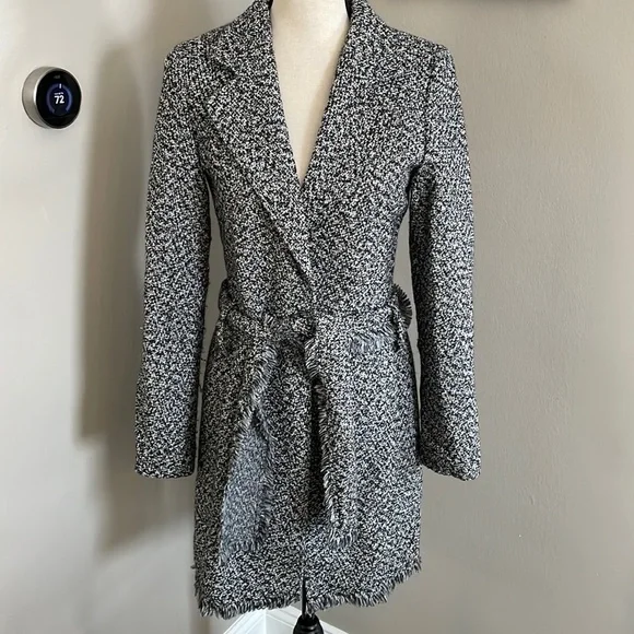 TULLE spring fall tweed coat - Picture 1 of 9